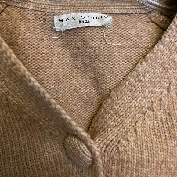 Max Studio Kids 5-6 Button-Front Knit Cardigan & Skirt in Camel-Tan Gold Trim - Picture 3 of 10